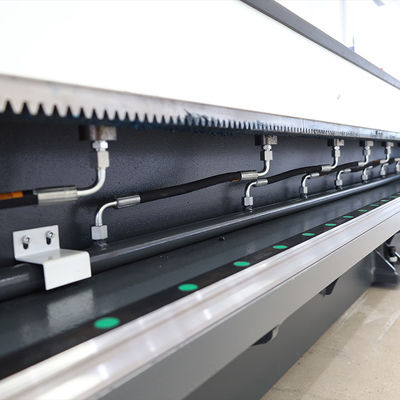 1250mm Yatay V Kesme Makinesi Portal Sac Kanal Açma Makinesi
